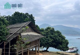 CỰC HIẾM- BÁN ĐẢO BÁM HỒ 400M-ĐƯỜNG CAO TỐC CHẠY QUA- ĐẤT THOẢI- LÀM DU LỊCH CỰC ĐỈNH.