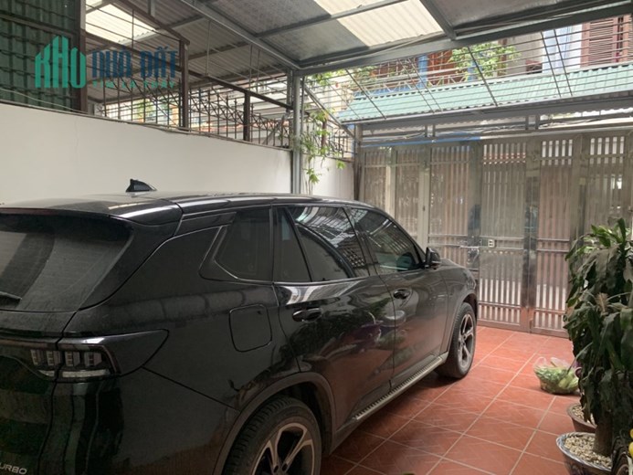 Chính chủ cần bán gấp căn nhà ngõ 156 Lê Trọng Tấn, Phường Khương Mai, Quận Thanh Xuân, Hà Nội.