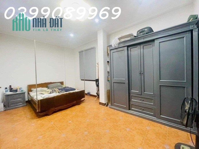 🆘 BÁN GẤP SIÊU PHẨM LÔ GÓC KIM NGƯU - Ô TÔ ĐỖ CỬA - KINH DOANH ĐƯỢC - CÁCH 15M RA MẶT PHỐ - NHÀ