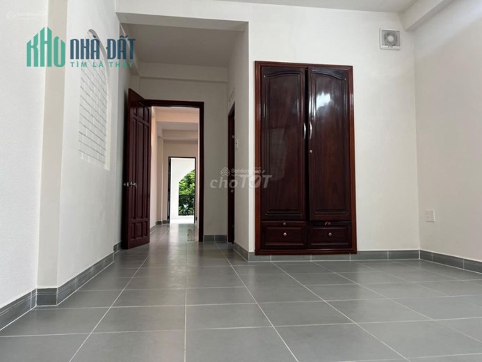 Nhà mặt tiền quận 3, 2 mặt tiền, thang máy, chỉ 38 tỷ thương lượng