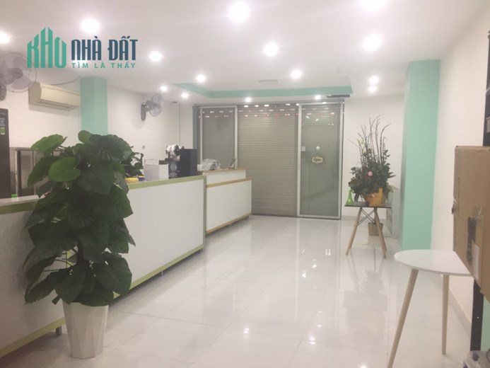 Cực Hót, Tòa nhà MT 6 tầng lô góc khu E Tow Cộng Hòa Q.T Bình, 5.3 x 22 Lh 0908233029