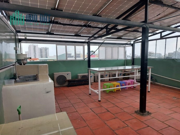 Cực Hót, Tòa nhà MT 6 tầng lô góc khu E Tow Cộng Hòa Q.T Bình, 5.3 x 22 Lh 0908233029