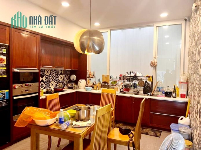 NHÀ MẶT TIỀN ĐƯỜNG SỐ?, P.TÂN PHÚ Q7, 60m2, 4 tầng, 4x15m, Giá 10.5 tỷ Phường Tân Phú Quận 7