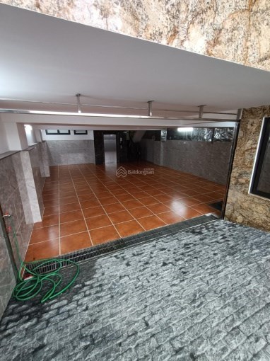 Cho Thuê Tòa Văn Phòng 9 Tầng Xây Mới MP Dịch Vọng Hậu.DT 130m2.Giá 180Tr/th