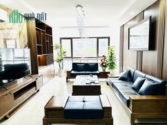 NGHI TÀM - Ô TÔ TRÁNH, THANG MÁY NHẬP, NỘI THẤT ĐẲNG CẤP 9.1 TỶ