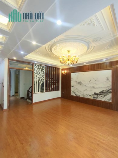 YÊN PHỤ - GARA Ô TÔ TRÁNH, THANG MÁY NHẬP, NỘI THẤT NHẬP KHẨU 9.3 TỶ