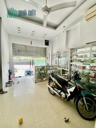 Bán nhà Tây Hồ 64 m  Ô TÔ Tránh, Lô Góc, 5 tầng, 10  tỷ 2