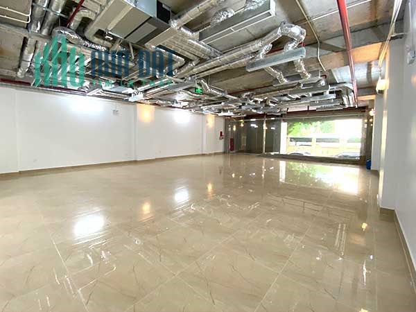 Cho Thuê Tòa Văn Phòng 9 Tầng Xây Mới MP Hoàng Ngân. DT 222m2.Giá 15.000USD/th