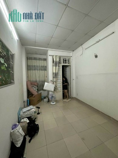 Bán Nhà Đẹp Gò Vấp 24m2, Chỉ 2. Tỷ, Bùi Quang Là, Cách MT 10 mét.