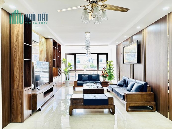 ÂU CƠ - GARA Ô TÔ, THANG MÁY NHẬP, NỘI THẤT ĐẲNG CẤP 9.2 TỶ