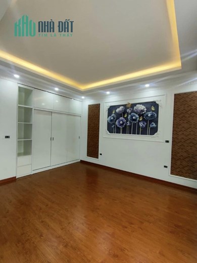 NGHI TÀM - GARA Ô TÔ, THANG MÁY XỊN, NỘI THẤT CAO CẤP 9.1 TỶ