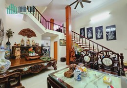 Bán nhà phố Vũ Thạnh, ngõ nông, rộng, nhà đẹp, dân xây,  44 m, 4PN, 4.4 tỷ