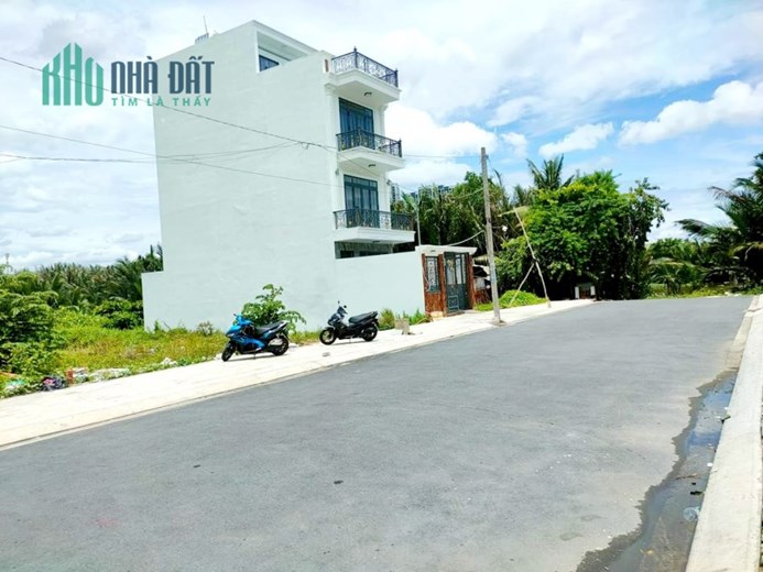 ĐẤT SIÊU PHẨM  GIÁ 155 TỶ" 2 MẶT TIỀN NẰM GIỮA LÒNG TRUNG TÂM P BÌNH THUẬN Q7