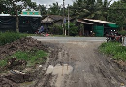 CHÍNH CHỦ BÁN 3,3 CÔNG ĐẤT SỔ HỒNG RIÊNG GIÁ RẺ MT TRUNG TÂM BA TRI-BẾN TRE