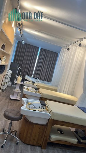 Sang nhận cửa hàng NAIL- MI - GỘI ĐẦU DƯỠNG SINH , tại 125 đê la thành