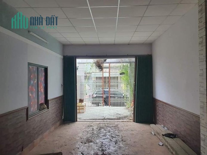 Bán Nhà Mặt Tiền Lý Tế Xuyên P. Nhơn Bình Quy Nhơn , 80m2 , Cấp 4 , Giá 2 Tỷ