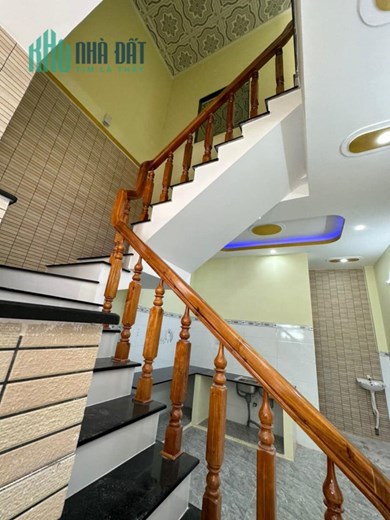 Bán Nhà Sau 1 Căn Mặt Tiền Đường Bùi Cẩm Hổ  P.Nhơn Bình Quy Nhơn , 40m2  , 1 Mê , Giá 1 Tỷ 800Tr