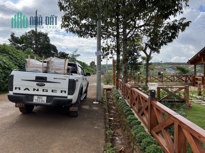 chính chủ cần bán nhà gỗ nghĩ dưỡng tọa lạc bảo lộc lâm đồng diện tích theo sổ 262m2