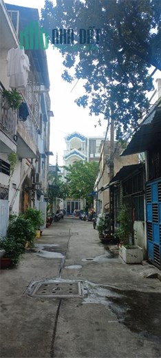NHÀ  ĐẸP - GIÁ TỐT - Cần Bán Căn Nhà Vị Trí Đắc Địa Tại Quận Tân Phú Hcm