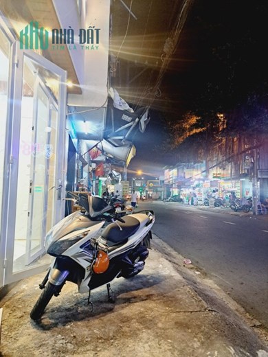 *Bán gấp nhà mặt tiền Thoại Ngọc Hầu Tân Phú 4 TẦNG BTCT Chỉ 3 tỷ