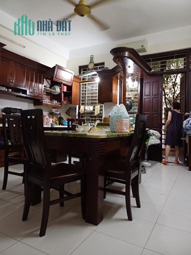 Biệt Thự Sân Vườn - Bạch Mai - Bề Thế - OTo Tránh 10M - Ngõ Thông Khu ĐH Kinh Tế #84M #13Tỷ5