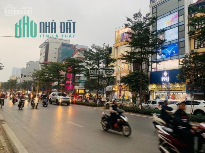 Bán nhà mặt phố tại Đường Đào Tấn - Ba Đình - Hà Nội Giá: 230 tỷ Diện tích 220 m²X 16 Tầng