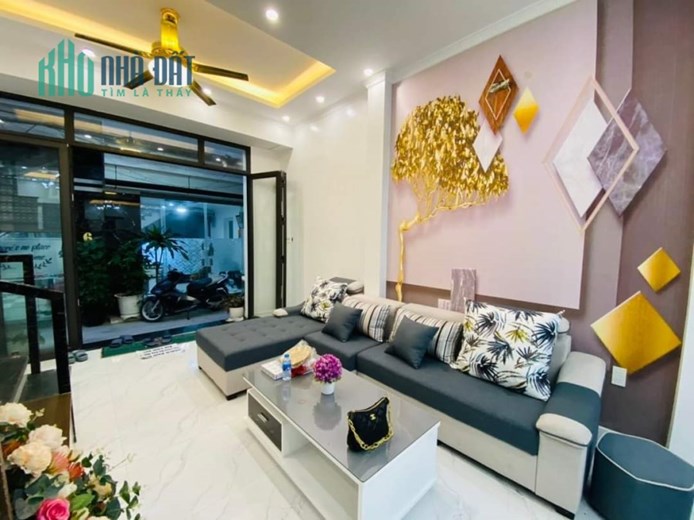 Bán nhà xây mới phố 193 Văn Cao 3 tầng 3 ngủ  giá rẻ chỉ 2.39 tỉ