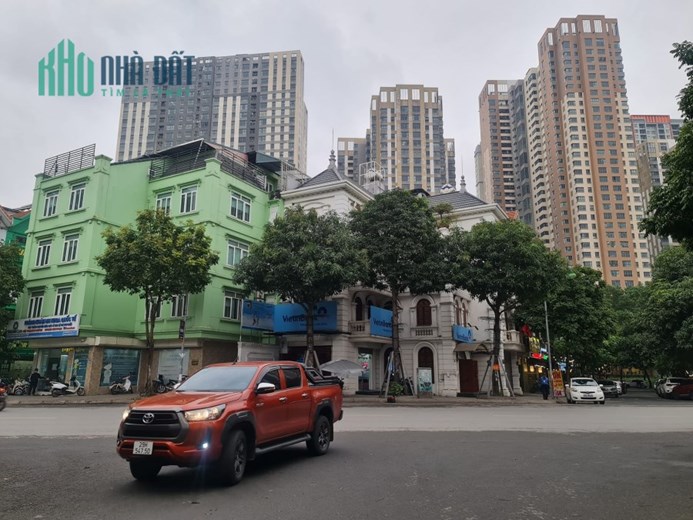 Bán đất Làng Việt Kiều Châu Âu, Hà Đông, 140m2, MT7m, ô tô kinh doanh, hơn 24 tỷ