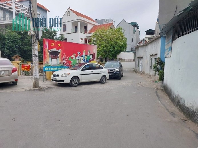 Chính chủ bán đất Yên Nghĩa, Hà Đông, 50m2, MT4.5m giá 1.5 tỷ ô tô sát đất