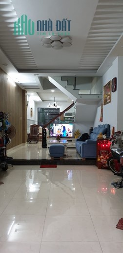 Bán nhà mặt tiền đường số Phạm Hữu Lầu Phường Phú Mỹ Quận 7 4m x 17m  4 tầng
