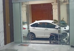 Bán nhà xây mới tinh 54m 4 tầng phố Trực Cát - Thiên Lôi giá 4 tỉ ô,tô tận cửa