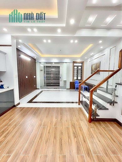 Bán nhà xây mới ngõ 229 Hàng Kênh, 42m 4 tầng GIÁ 3 tỉ cực đẹp