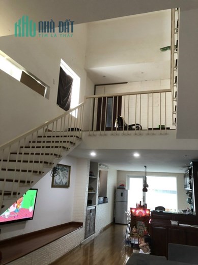 .Nhà huỳnh Ngọc Huệ cạnh Mặt Tiền, 100m2 (+50m ngoài sổ), 2 tầng đẹp