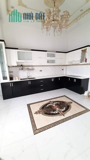 Bán nhà Phú Thọ Hòa Tân Phú 4 tầng 5 x 20 chỉ 9,5 tỷ còn TL.