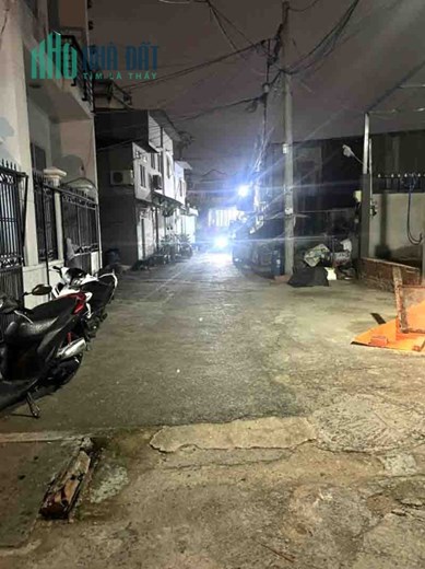Bán Nhà Gần Quốc Lộ 1K, Linh Xuân, Thủ Đức, 40m2, 2 Tầng Chỉ Nhỉnh 2 Tỷ Vào Ở Ngay, cực hiếm