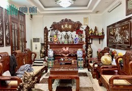 Nhỉnh 11 tỷ nhà liền kề TT10 TT9 KĐT Văn Quán gần hồ Văn Quán 70m2x4T. LH 0989.62.6116