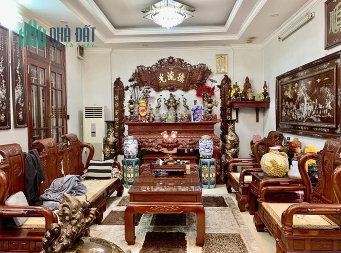 Nhỉnh 11 tỷ nhà liền kề TT10 TT9 KĐT Văn Quán gần hồ Văn Quán 70m2x4T. LH 0989.62.6116