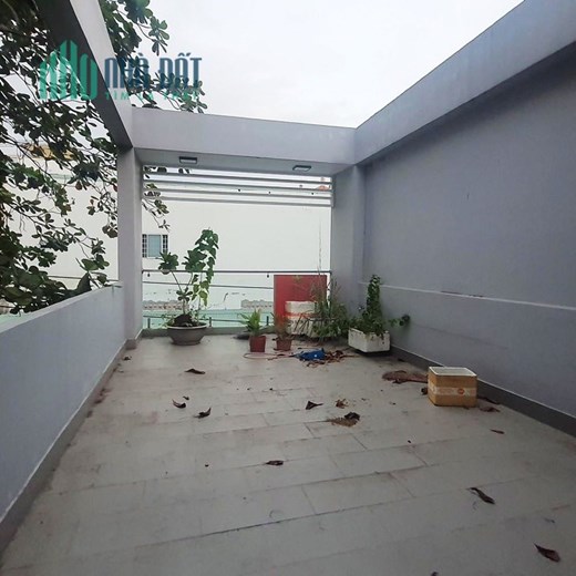 Bán gấp nhà mới hẻm 7m thông Hòa Bình quận Tân Phú 4 x 20 -3T hơn 7 tỷ TL