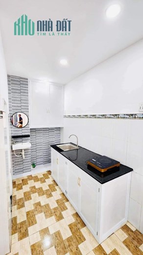 Đường Tân Hòa Đông Bình Trị Đông Bình Tân 4m ×13m 2PN  hẻm xe hơi
