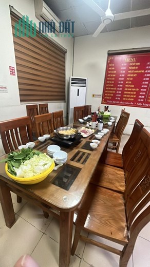 Bán nhà mặt phố Giáp Nhất gara thang máy, giá 15 tỷ 8