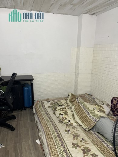 Bán nhà mặt phố Nguyễn Trãi, giá chỉ 5 tỷ hơn