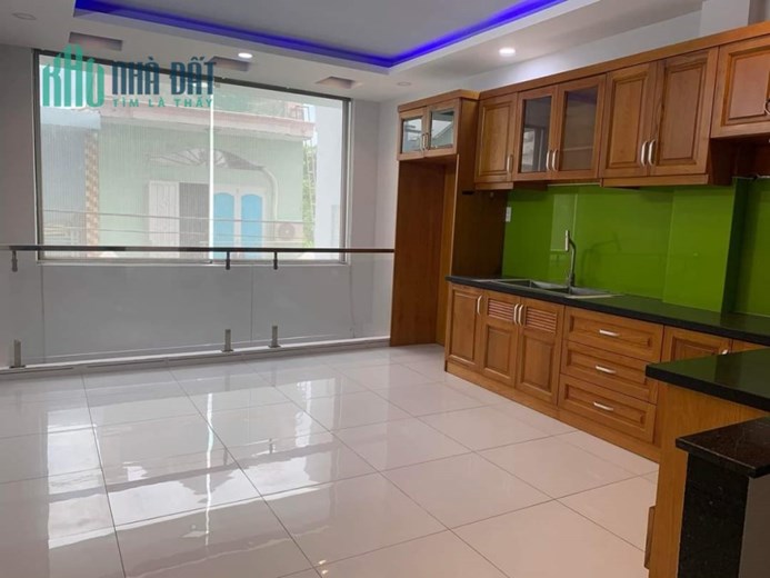 BÁN NHÀ 5 TẦNG HXH ĐƯỜNG SỐ  QUẬN 7  NHÀ Ở VỊ TRÍ ĐẸP, ĐẦY ĐỦ CÔNG NĂNG CHỈ 5,X TỶ