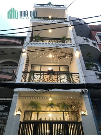Sở hữu nhà đẹp rẻ 4 x 11m 1 trệt 4 lầu Đất Thánh Tân Bình TP.HCM