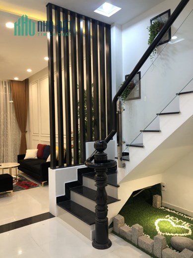 Sở hữu nhà đẹp rẻ 4 x 11m 1 trệt 4 lầu Đất Thánh Tân Bình TP.HCM