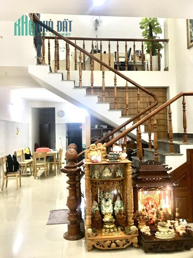 Bán nhà 2 tầng mặt tiền, gần Lê Đại Hành, Hòa Thọ Đông, Cẩm Lệ. Diện tích 110m2. Giá 4.5 tỷ.