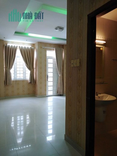 CHO THUÊ nhà 3 tầng Cách Mạng Tháng Tám Quận 10 – Giá thuê 32 triệu/tháng gần vòng xoay 3/2 khu vực
