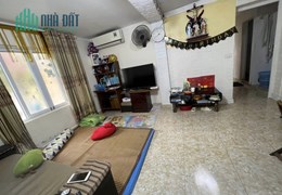 Bán Gấp! 1.05 tỷ nhà Tập thể Phương Mai 70m 2 ngủ 3 thoáng mới đẹp ở ngay