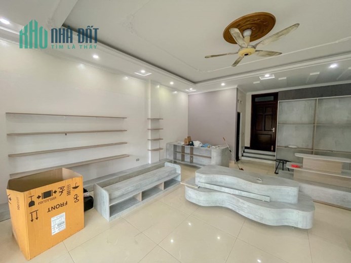 Cho thuê mặt bằng tại Mê Linh , Liên Bảo, Vĩnh Yên 70m2, giá : 7 triệu/ tháng.