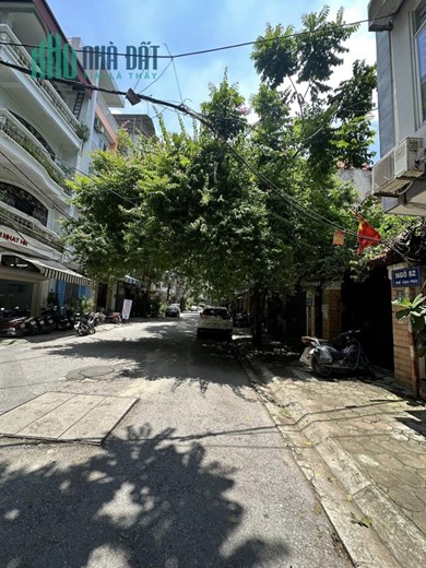 Mặt phố Vĩnh Phúc giá 15 tỷ, 52.3mx5 tầng, Oto vào