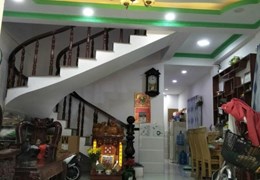 Bán gấp nhà Hẻm xe hơi, đường 49, Hiệp Bình Chánh, Thủ Đức, 65m, chỉ 4 tỷ.